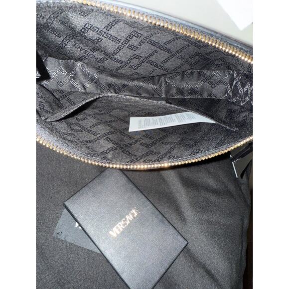 versace greca shoulder crossbody bag - Picture 4 of 6